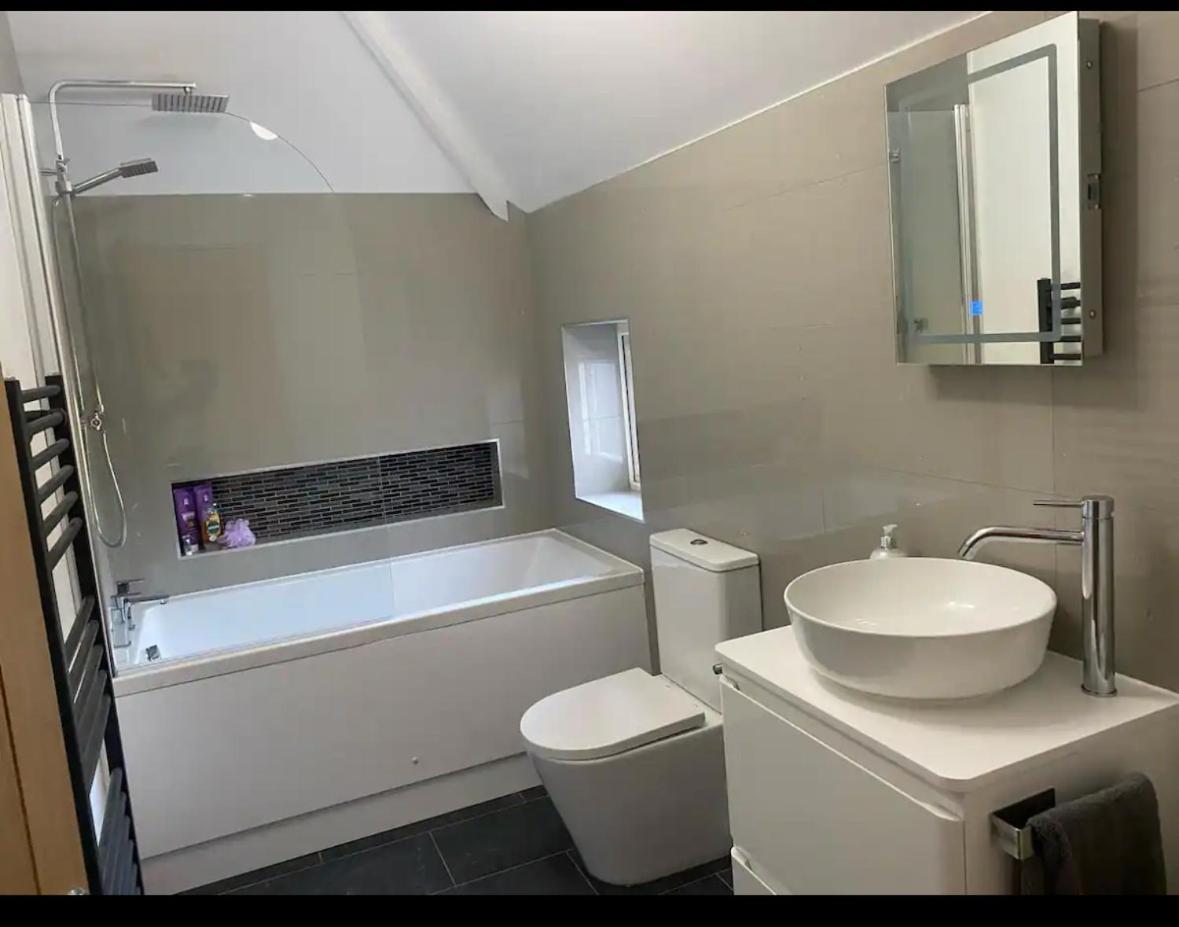 Lanstone House Holiday home *