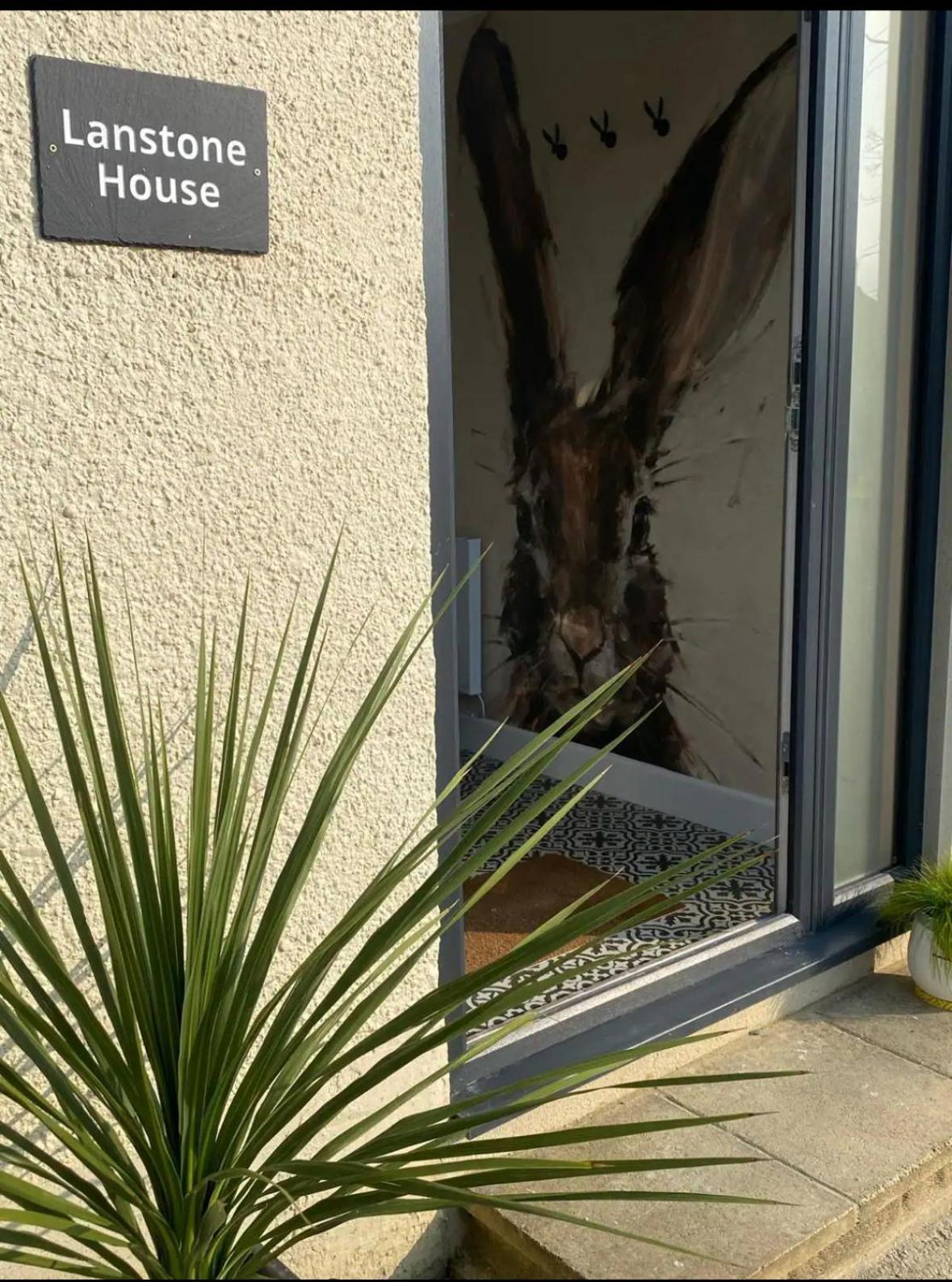 Lanstone House * Chipping Norton
